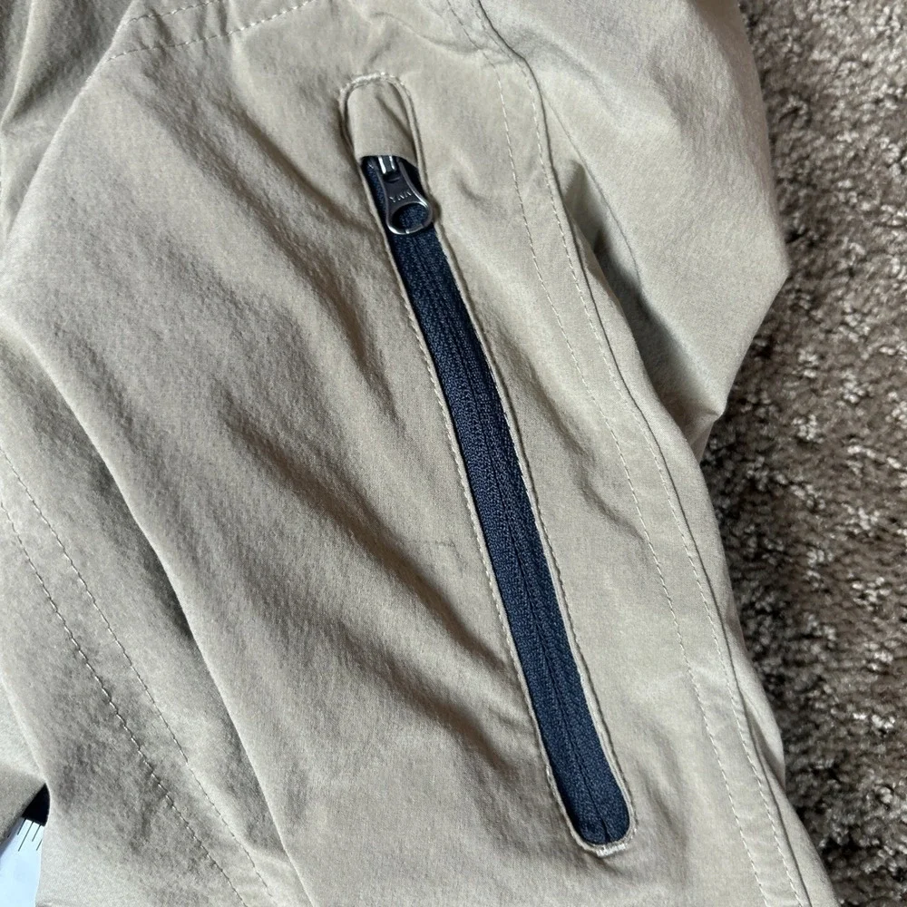 Nike Men's Athletic Shorts Brown Logo Drawstring Size‎ Small